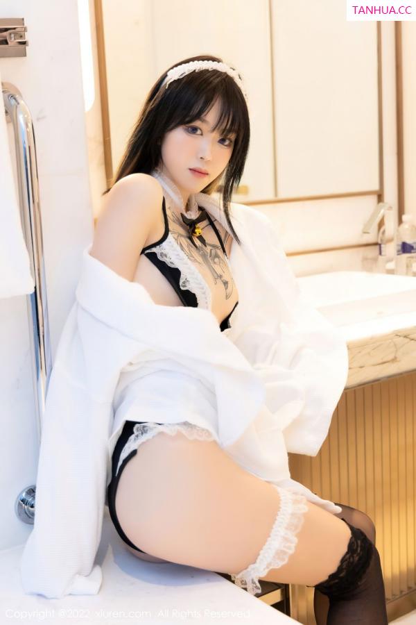 小奶瓶呜呜  [XiuRen]高清写真图 2022.01.29 No.4535 奶瓶第47张图片